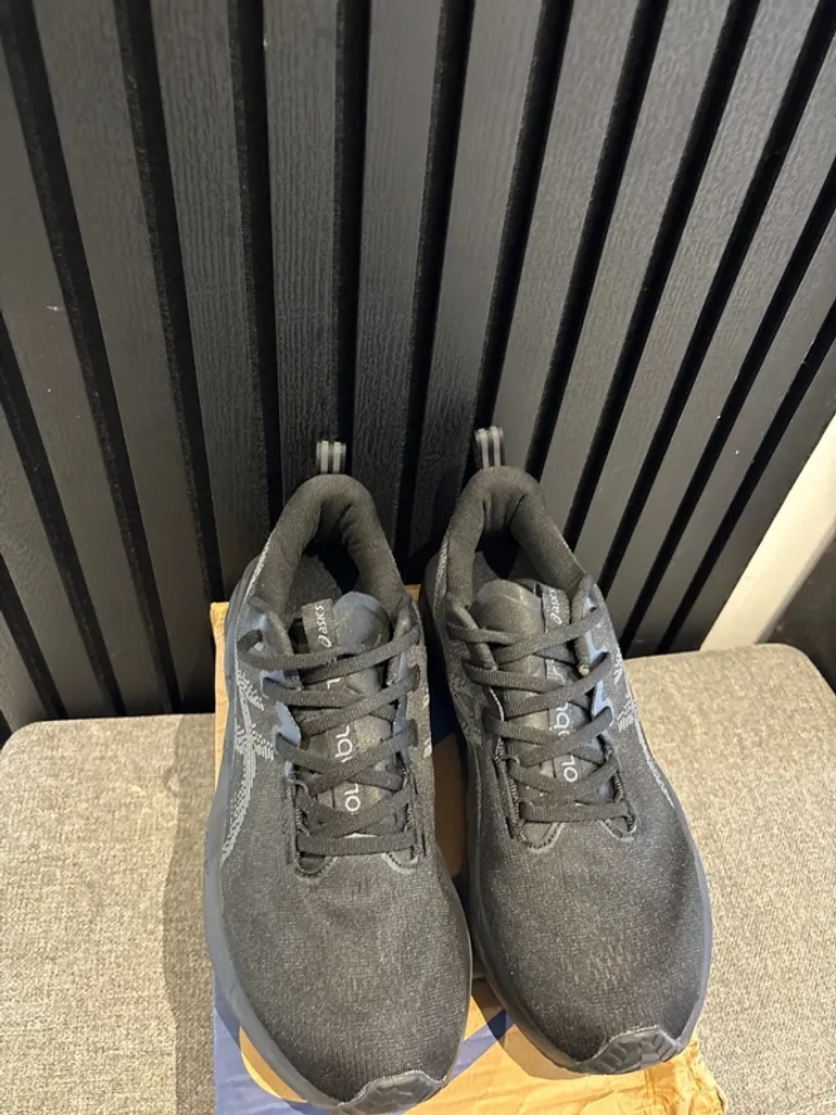 Gebrauchtes Asics Novablast 5 bike — Bild 4 von 7