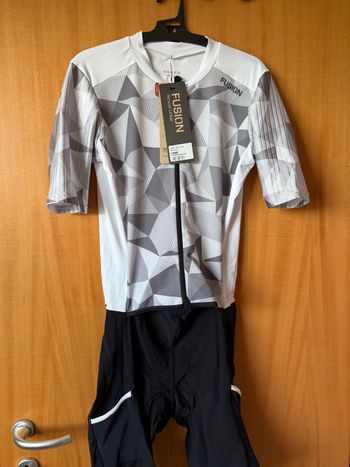 Použité X-Fusion TEMPO! TWO Tri Suit 2026 bike