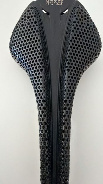 Brugt Fizik Versus EVO Adaptative 2025 bike