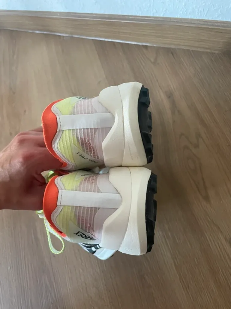 Używany Adidas Agravic Speed 2 bike — zdjęcie 5 z 8