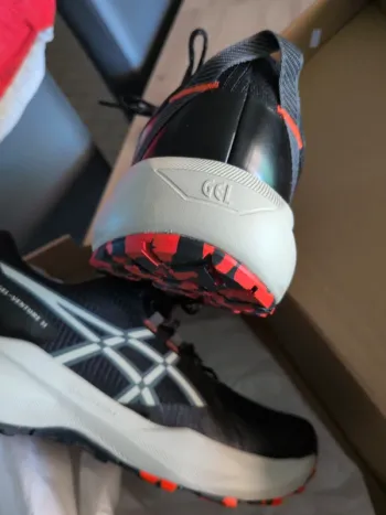 Tweedehands Asics Gel Venture 11 bike — afbeelding 6 van 12