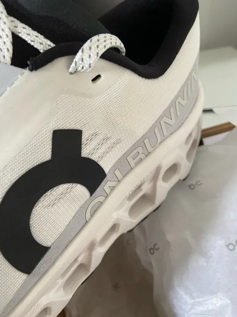 Gebrauchtes On Running Cloudmonster 3 bike — Bild 2 von 5