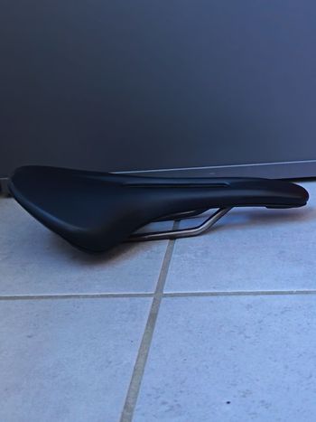 Brugt Fizik Vento Antares R3 2024 bike