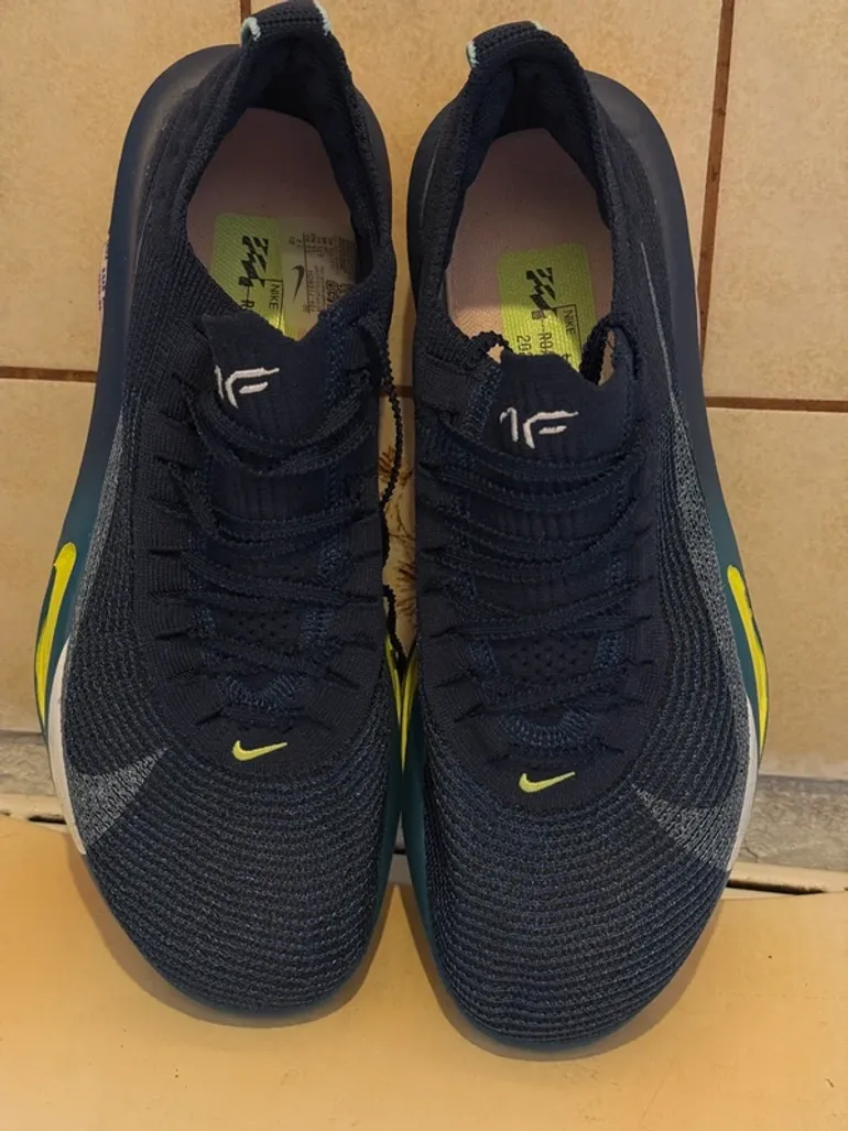 Used Nike Alphafly 3 bike — image 2 of 5