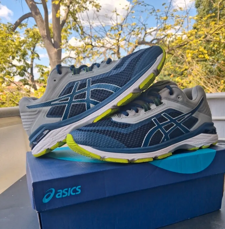 Gebrauchtes Asics Basket 43.5 bike — Bild 3 von 6