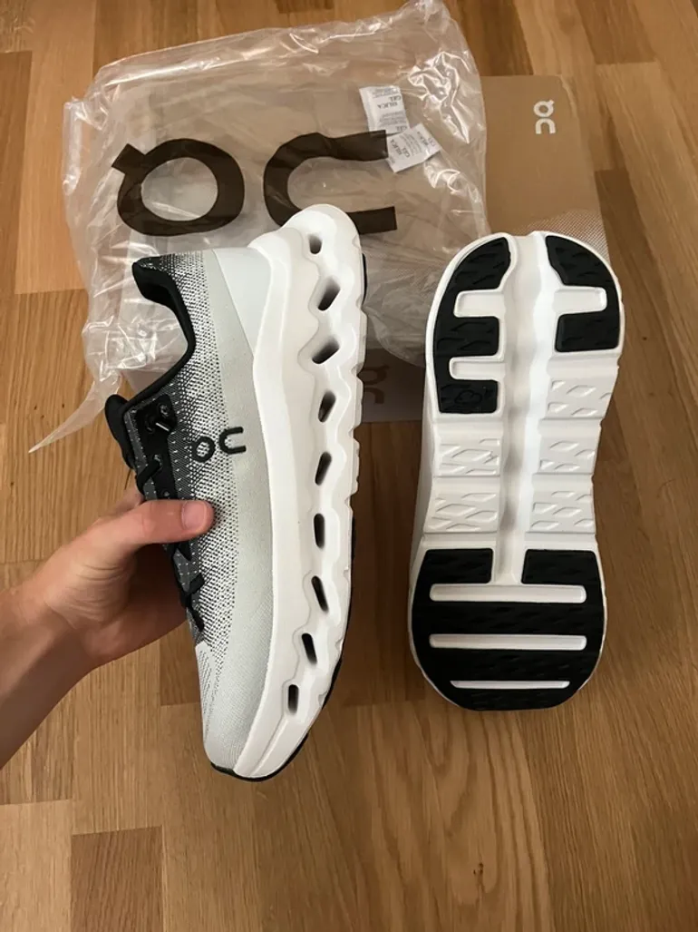 Gebrauchtes On Running Cloudtilt bike — Bild 4 von 7