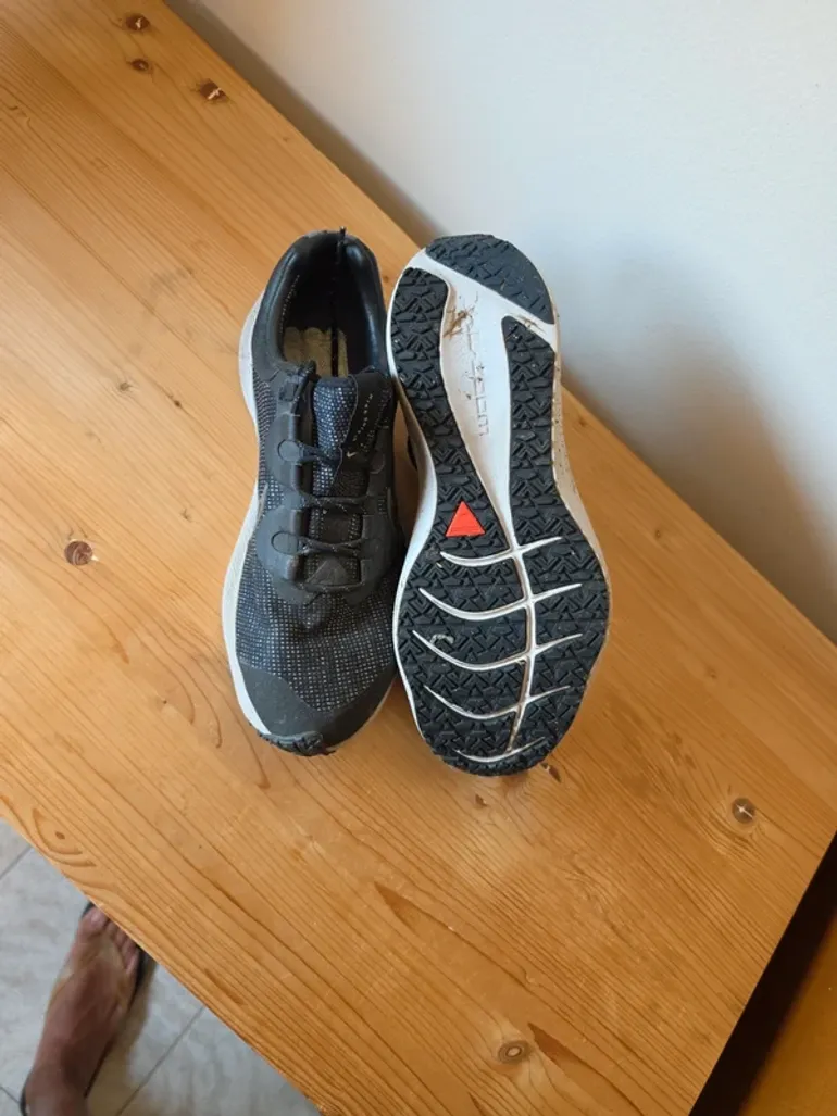 Tweedehands Nike Winflo 8 Shield bike — afbeelding 10 van 11