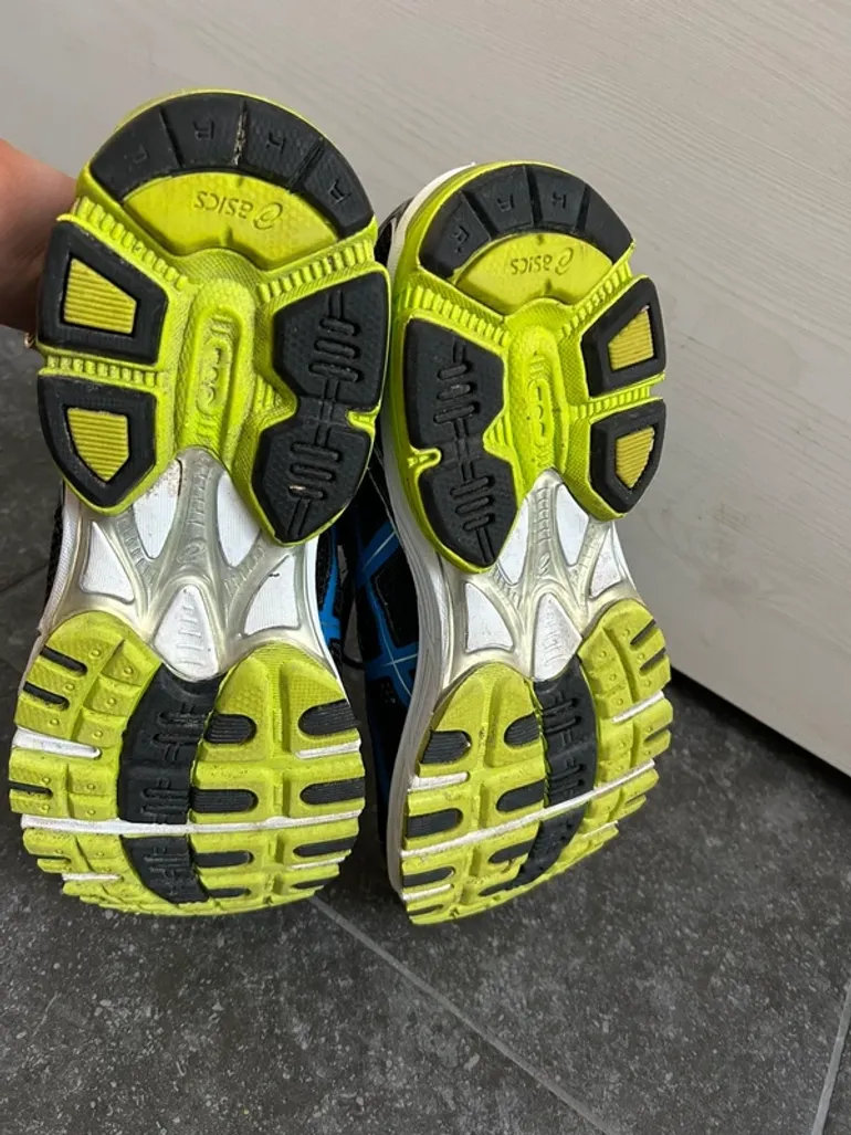 Used Asics Gel-Pulse 4 bike — image 3 of 5