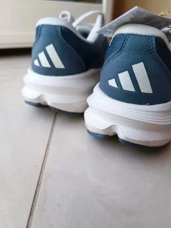 Gebrauchtes Adidas Questar 3 M bike — Bild 3 von 9