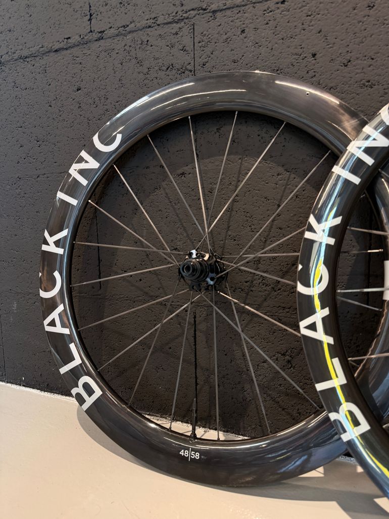 Brugt Black Inc 48|58 Wheelset 2025 bike — billede 3 af 5