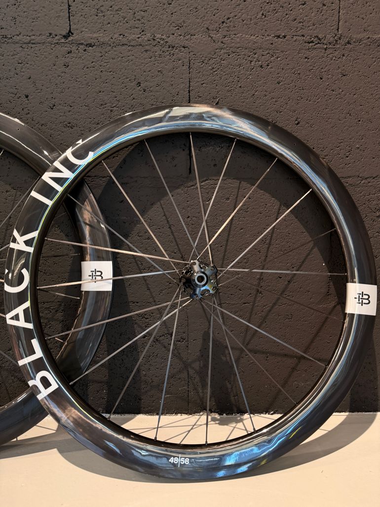 Brugt Black Inc 48|58 Wheelset 2025 bike — billede 5 af 5