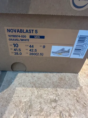 White Novablast 5 bike usato — immagine 7 di 8
