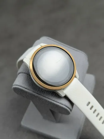 Gebrauchtes Garmin Vivoactive 4S bike — Bild 6 von 6