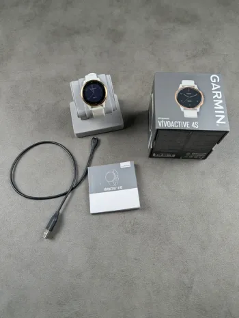Gebrauchtes Garmin Vivoactive 4S bike
