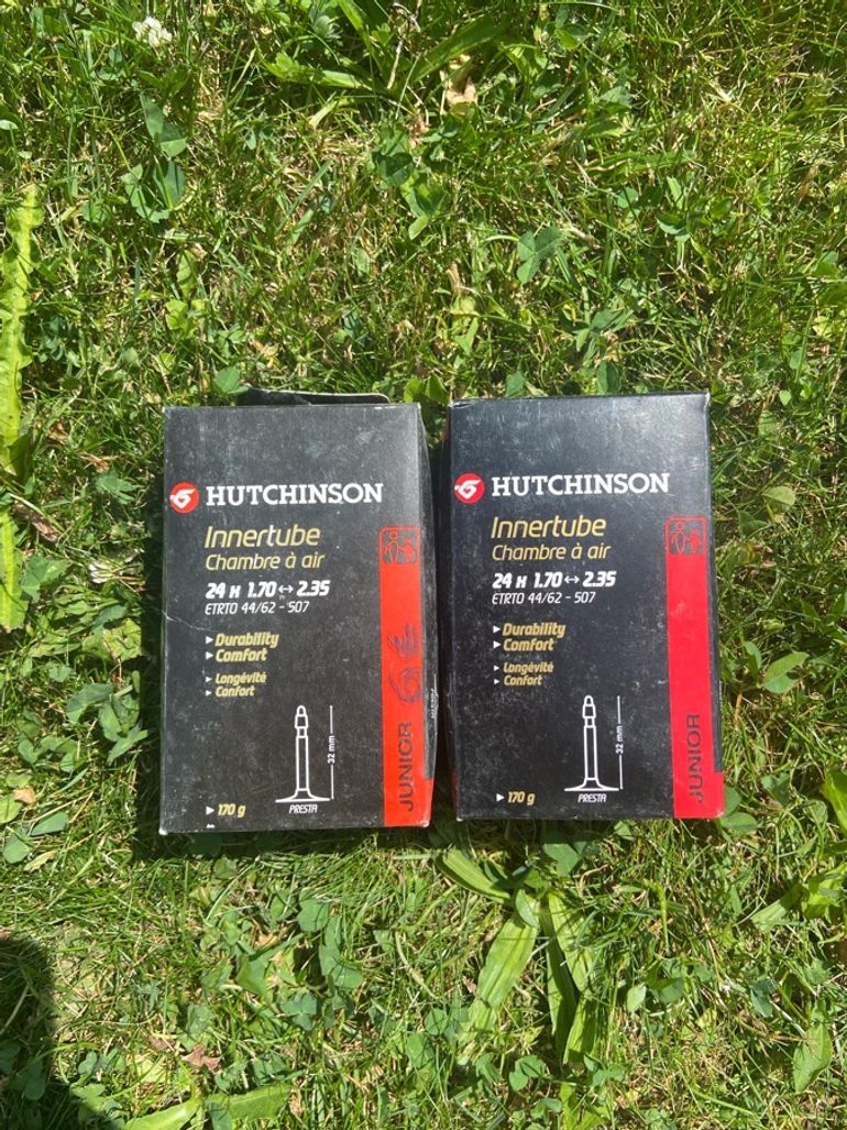 Used Hutchinson Lot de 2 chambres à air 24x1,70 presta bike — image 2 of 2