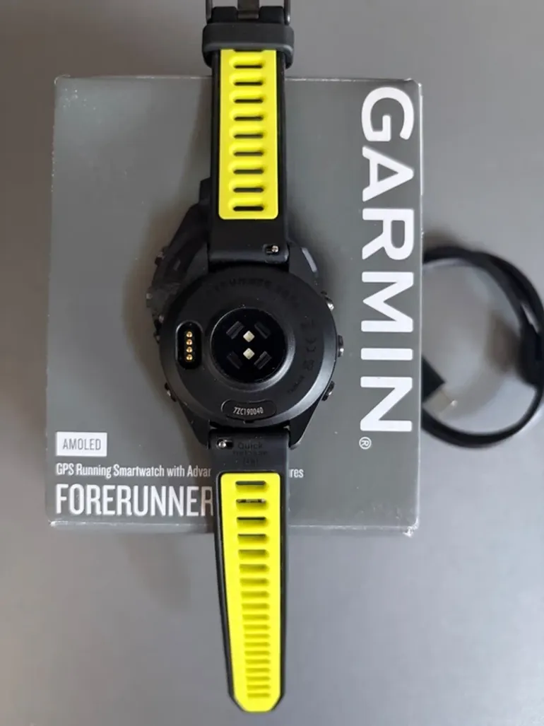 Garmin Forerunner 265s bike d'occasion — image 3 sur 3
