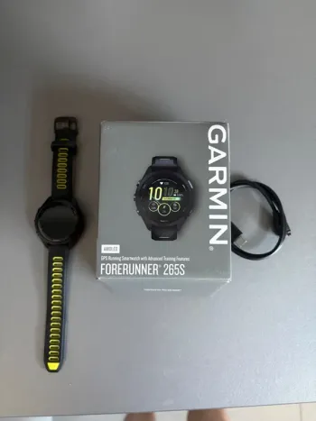 Garmin Forerunner 265s bike d'occasion — image 2 sur 3
