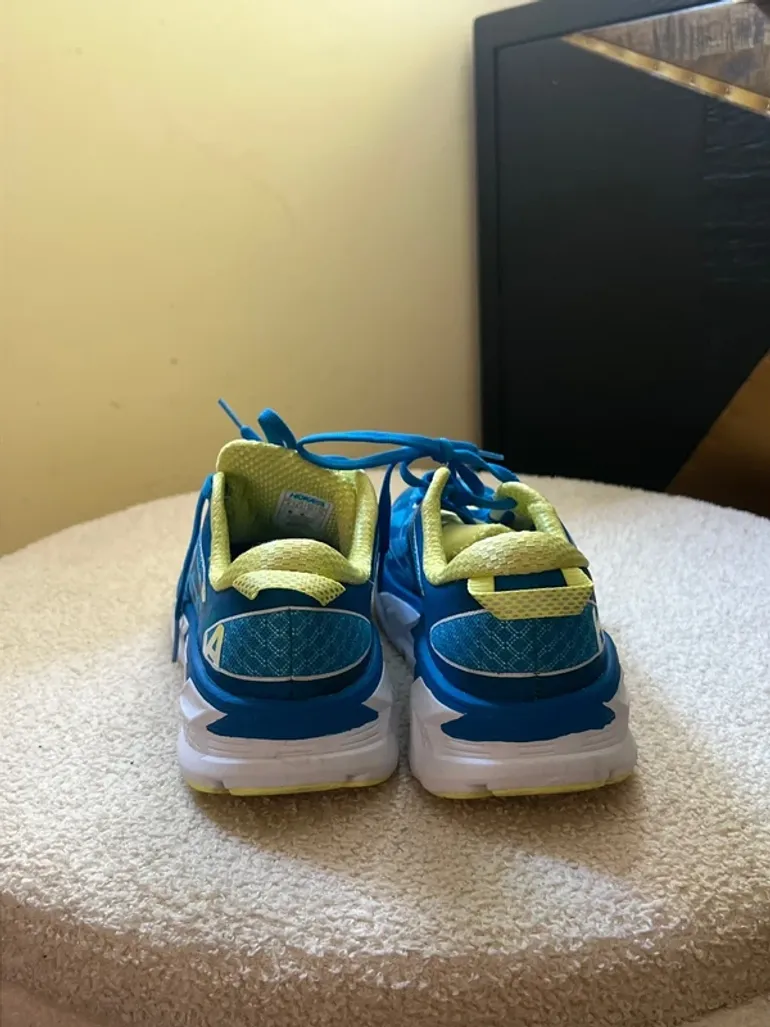 Gebrauchtes Hoka One One Running Shoes bike — Bild 5 von 5