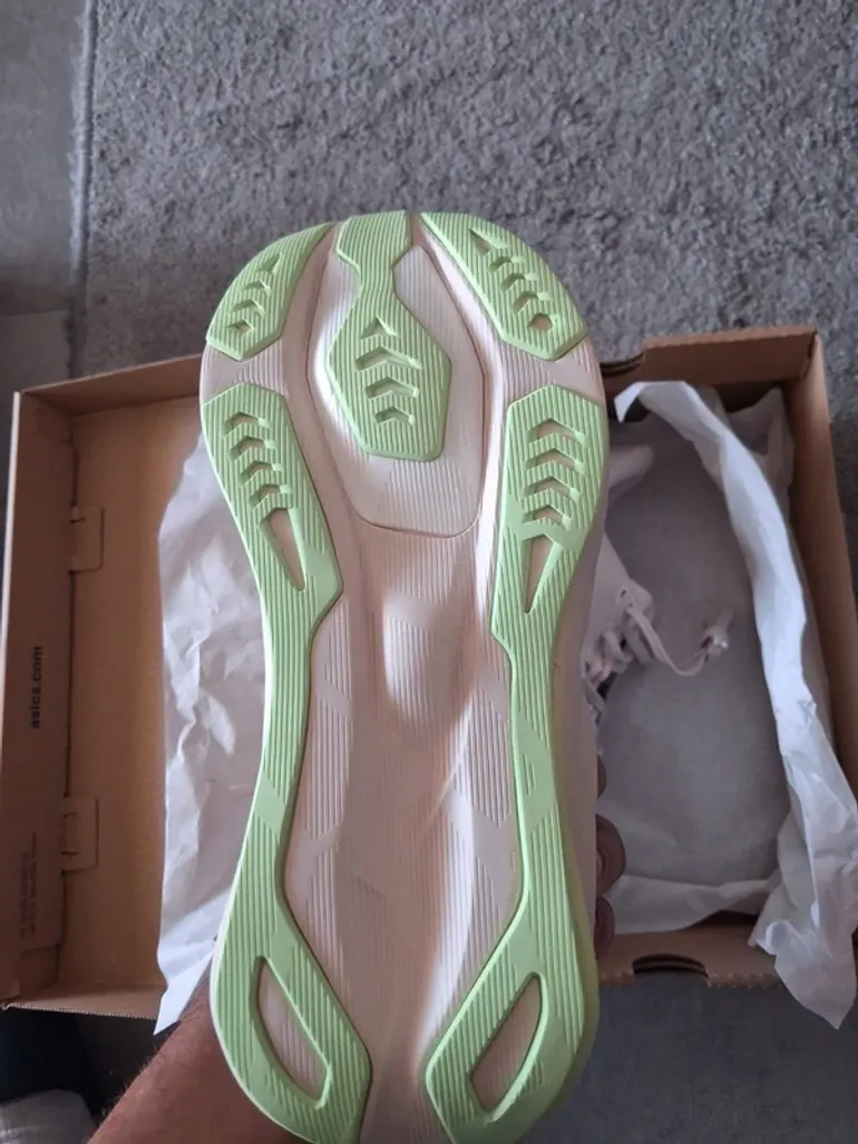 Gebrauchtes Asics Novablast 6 bike — Bild 5 von 10