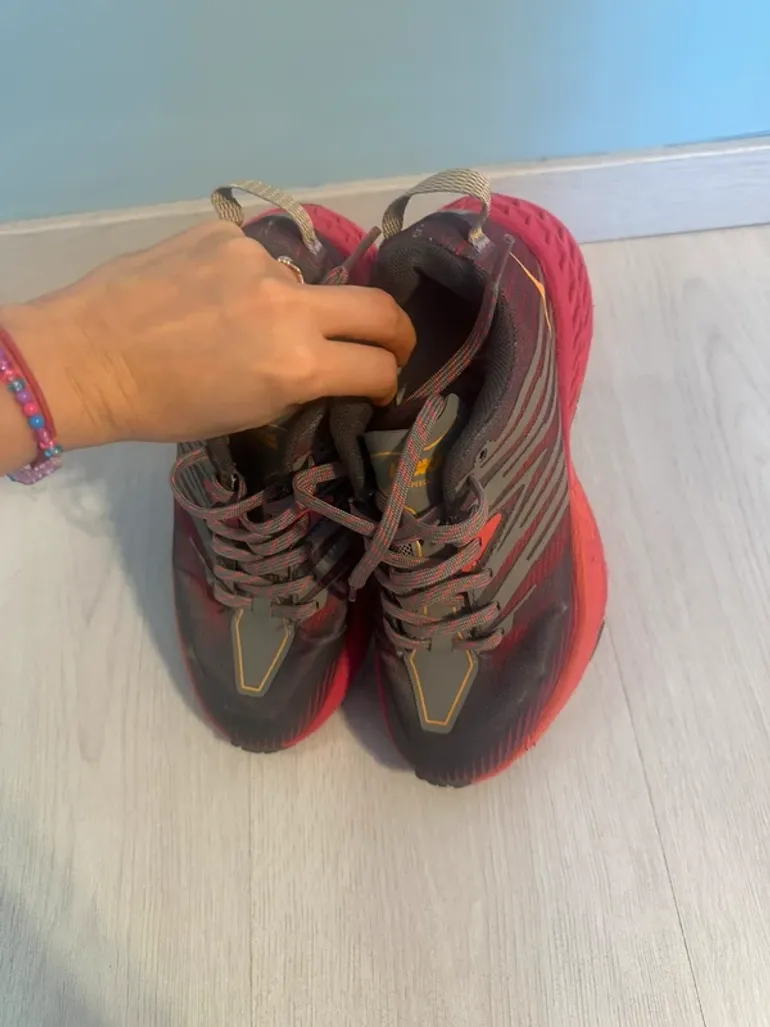 Hoka Speedgoat 4 bike usato — immagine 3 di 7