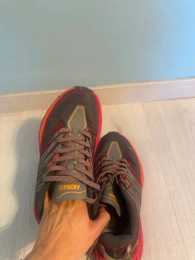 Hoka Speedgoat 4 bike usato — immagine 2 di 7