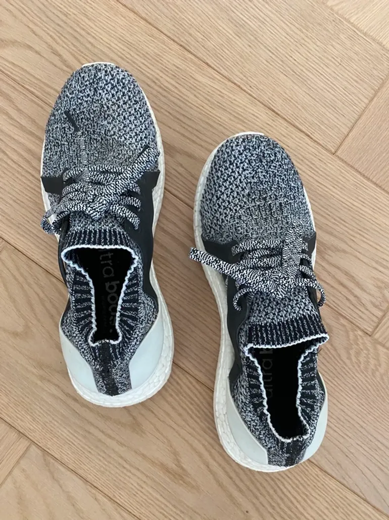 Adidas Ultra Boost Oreo bike de segunda mano — imagen 5 de 5