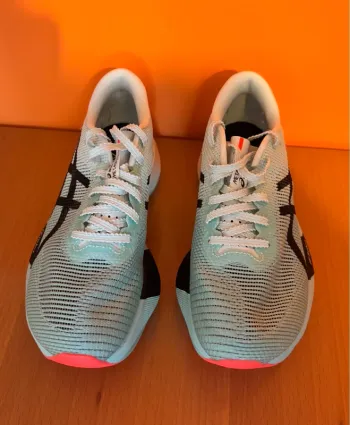 Asics Metaspeed Sky Paris bike usato — immagine 5 di 5