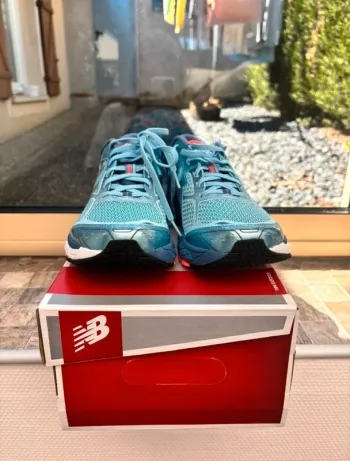 Używany New Balance 860v6 bike — zdjęcie 2 z 5