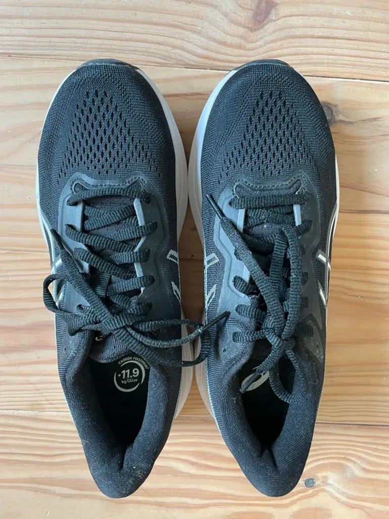 Used Asics GT-1000 13 bike — image 2 of 6