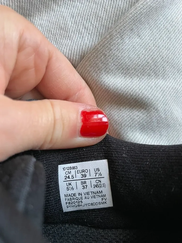 Used Asics GT-1000 13 bike — image 5 of 6