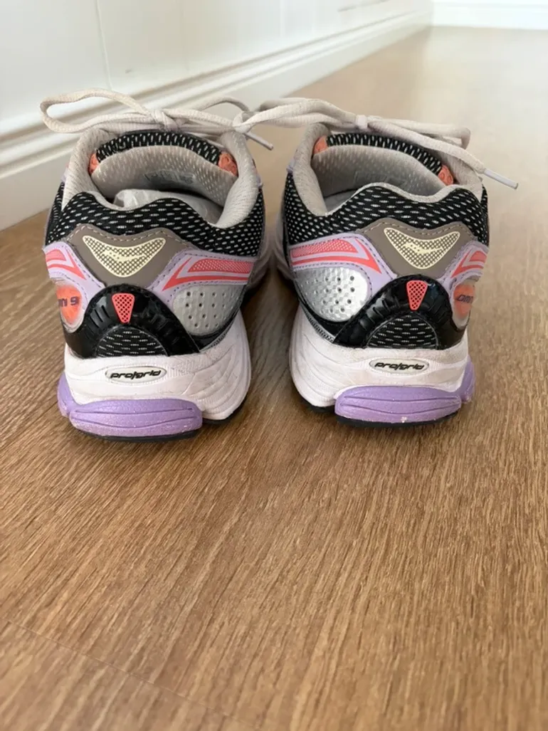 Gebrauchtes Saucony Progrid Omni 9 bike — Bild 2 von 6