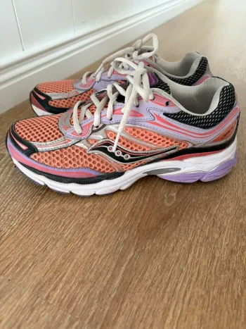 Gebrauchtes Saucony Progrid Omni 9 bike