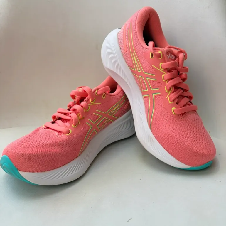 Tweedehands Asics Gel-Stratus 4 bike — afbeelding 3 van 9