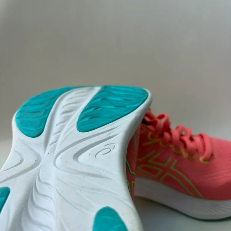 Tweedehands Asics Gel-Stratus 4 bike — afbeelding 9 van 9