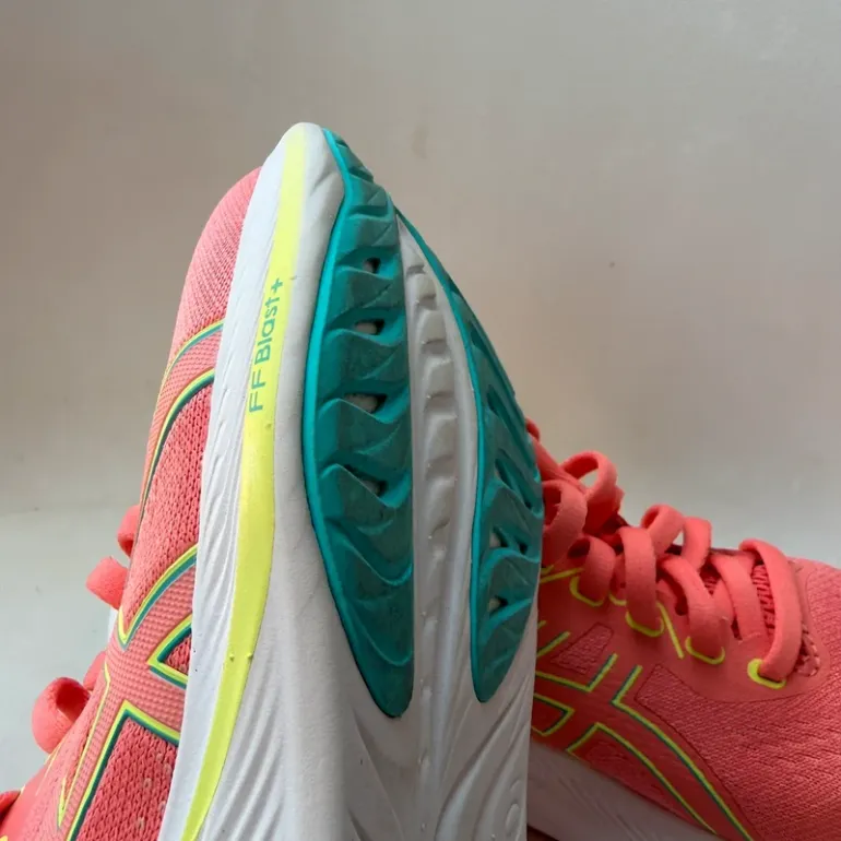 Tweedehands Asics Gel-Stratus 4 bike — afbeelding 8 van 9