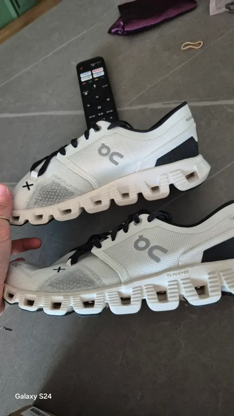 Used On Running Cloud X3 bike — image 3 of 8