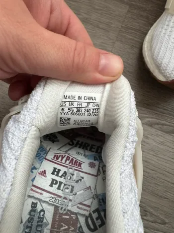 Gebrauchtes Adidas Ultra Boost OG 2021 bike — Bild 2 von 5