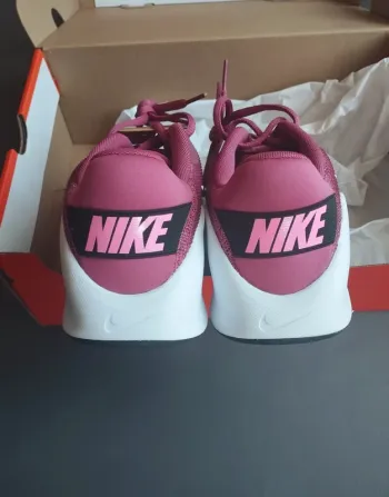 Gebrauchtes Nike Damen Sportschuhe Größe 42 bike — Bild 5 von 10