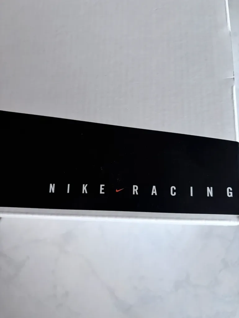 Nike ZoomX Vaporfly Next% 4 bike d'occasion — image 14 sur 14