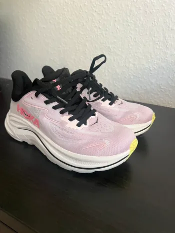 Hoka Clifton 10 bike usato