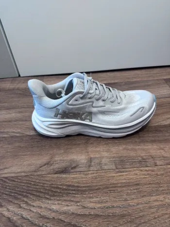 Hoka Clifton 9 bike usato — immagine 3 di 9