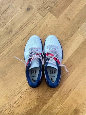 Asics Blast FF bike d'occasion — image 2 sur 4