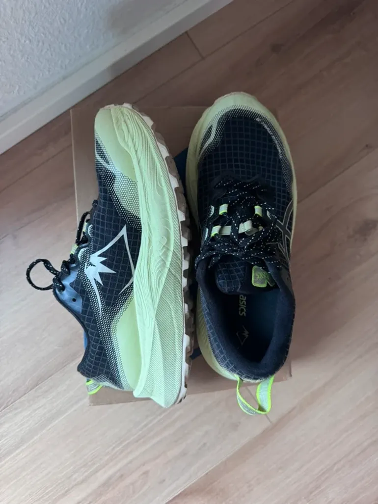 Gebrauchtes Asics Trabuco Max bike — Bild 2 von 3