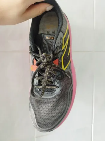 Tweedehands New Balance Hierro bike — afbeelding 4 van 4