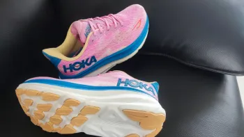 Hoka Clifton 9 bike usato — immagine 3 di 4