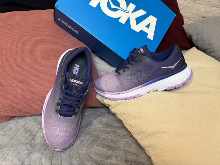 Tweedehands Hoka Running Shoes bike — afbeelding 2 van 2