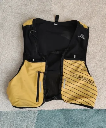 Gebrauchtes La Sportiva Jacket Trail Running 10L bike