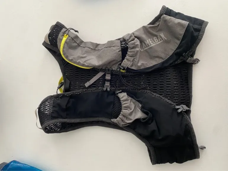 Used Camelbak Ultra Pro bike — image 4 of 5