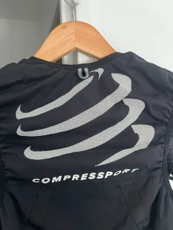 Brugt Compressport Ultrun Evo 10 Pack bike — billede 5 af 5