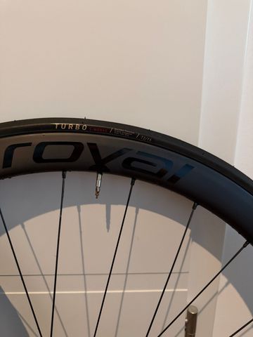 Tweedehands Roval Rapide C38 Carbon Wheel 2025 bike — afbeelding 3 van 5